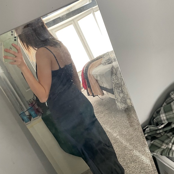 Navy blue prom or formal dress with slit and rushing - Picture 2 of 5